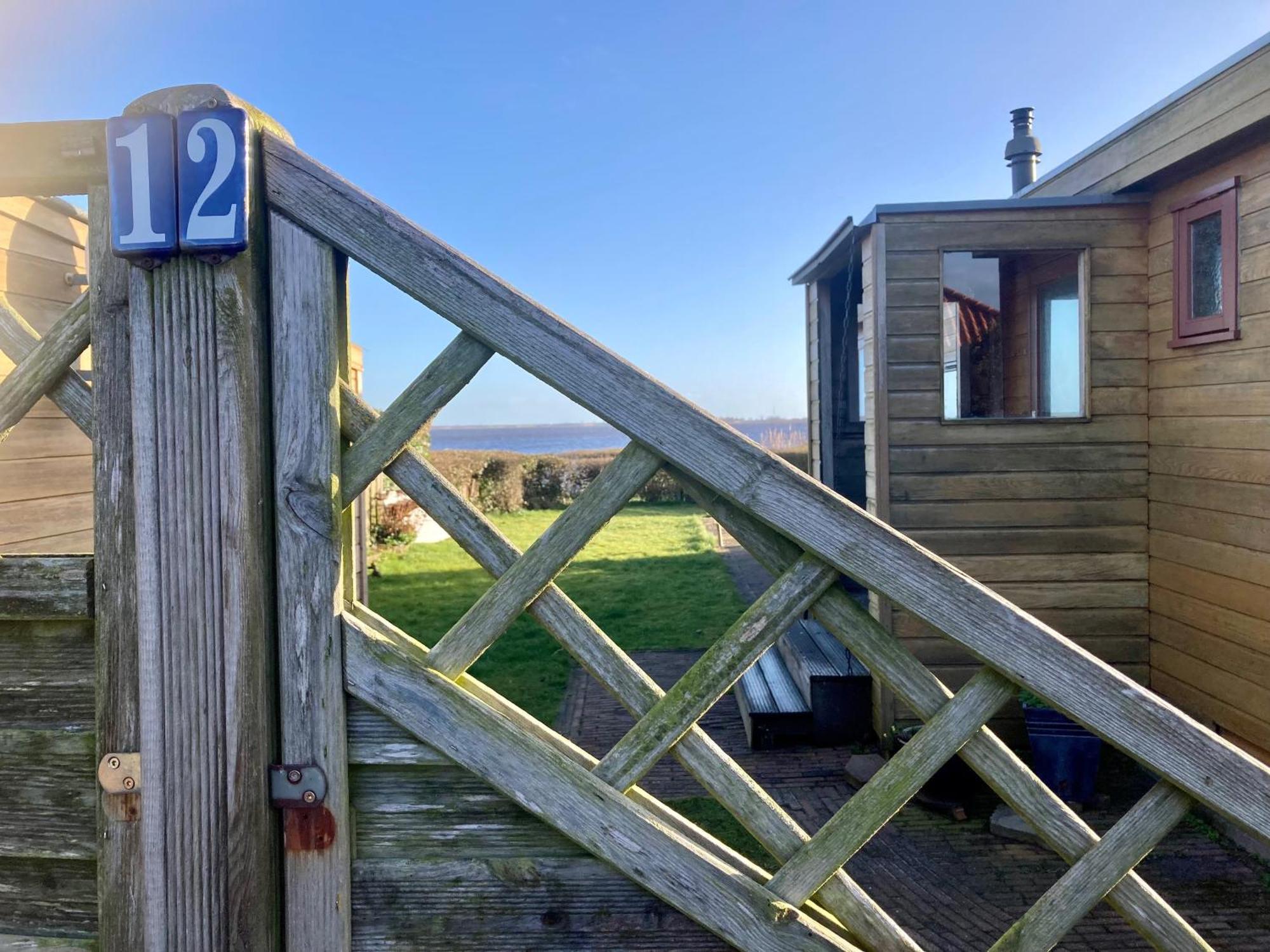 3 Pers. Holiday Home Sonnenschein With Fenced Garden And Infrared Sauna Anjum 外观 照片